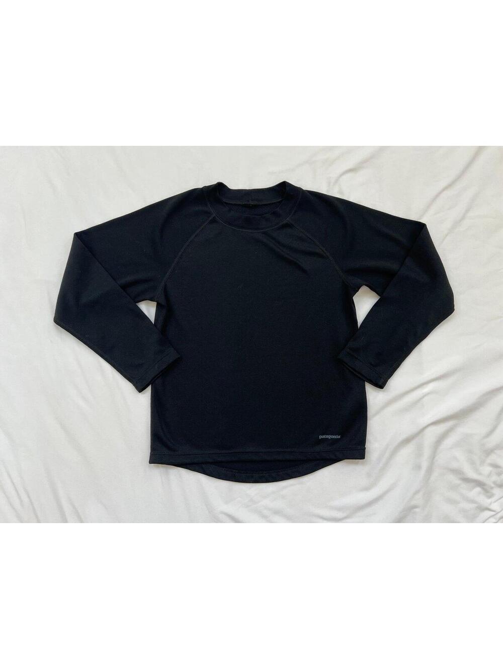 Patagonia kids size XS (5/6) black midweight capilene baselayer long sleeve